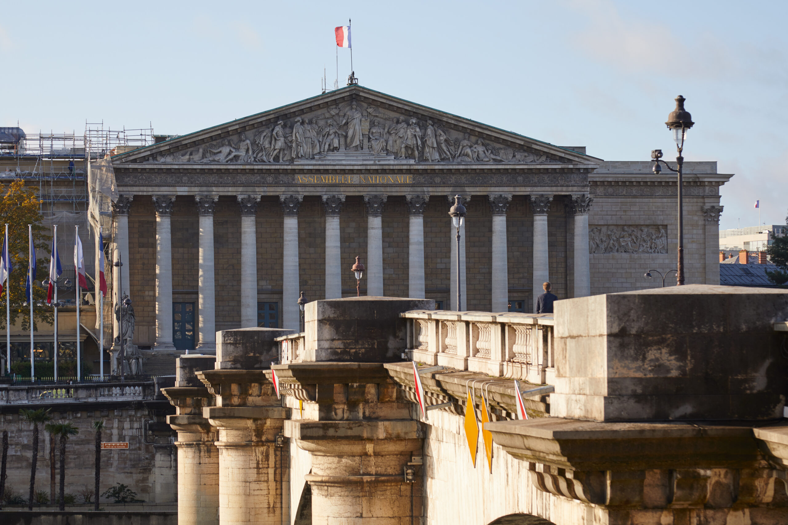 Loi de simplification 2026 : les principales mesures sociales à retenir