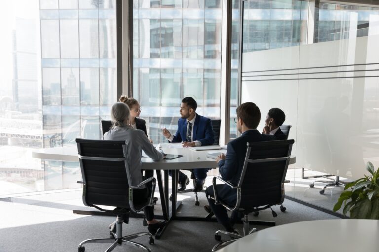 Complicité de violation de clause de non-concurrence et détournement de clientèle