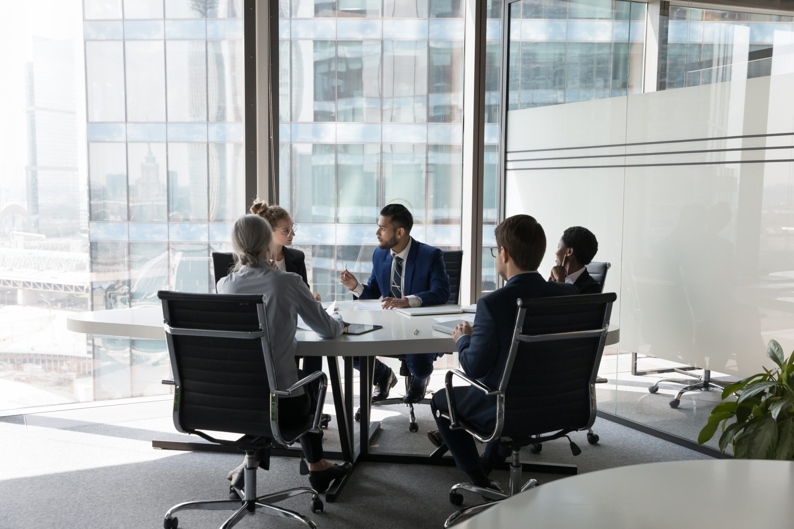 Complicité de violation de clause de non-concurrence et détournement de clientèle